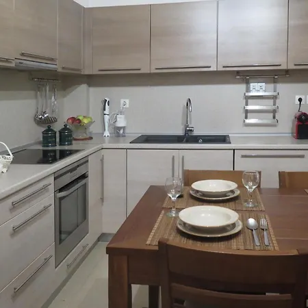 Lilia's House At Villa Tríkala